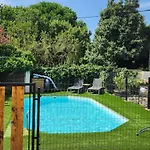 Familliale Au Calme, Barbecue, Piscine, 15 Min De La * Saint-Thibéry