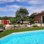 Familliale Au Calme, Barbecue, Piscine, 15 Min De La Saint-Thibéry
