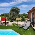 فيلة Familliale Au Calme, Barbecue, Piscine, 15 Min De La *
