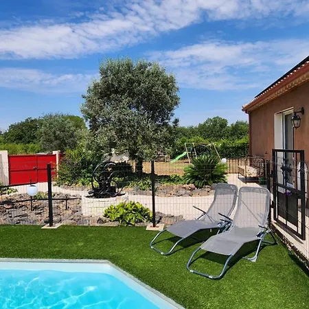 Villa Familliale Au Calme, Barbecue, Piscine, 15 Min De La *