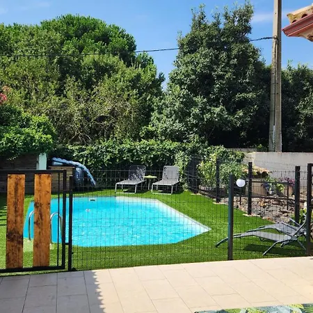Familliale Au Calme, Barbecue, Piscine, 15 Min De La Villa Saint-Thibéry
